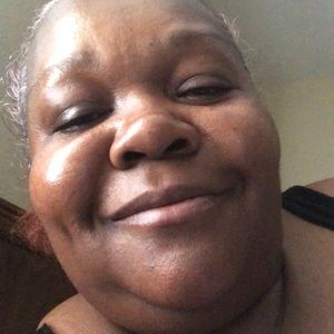 Meet your Posher, Deshonda